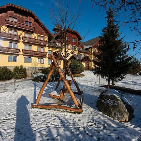 Apartmany Sileas Vel'ka Lomnica Exterior foto
