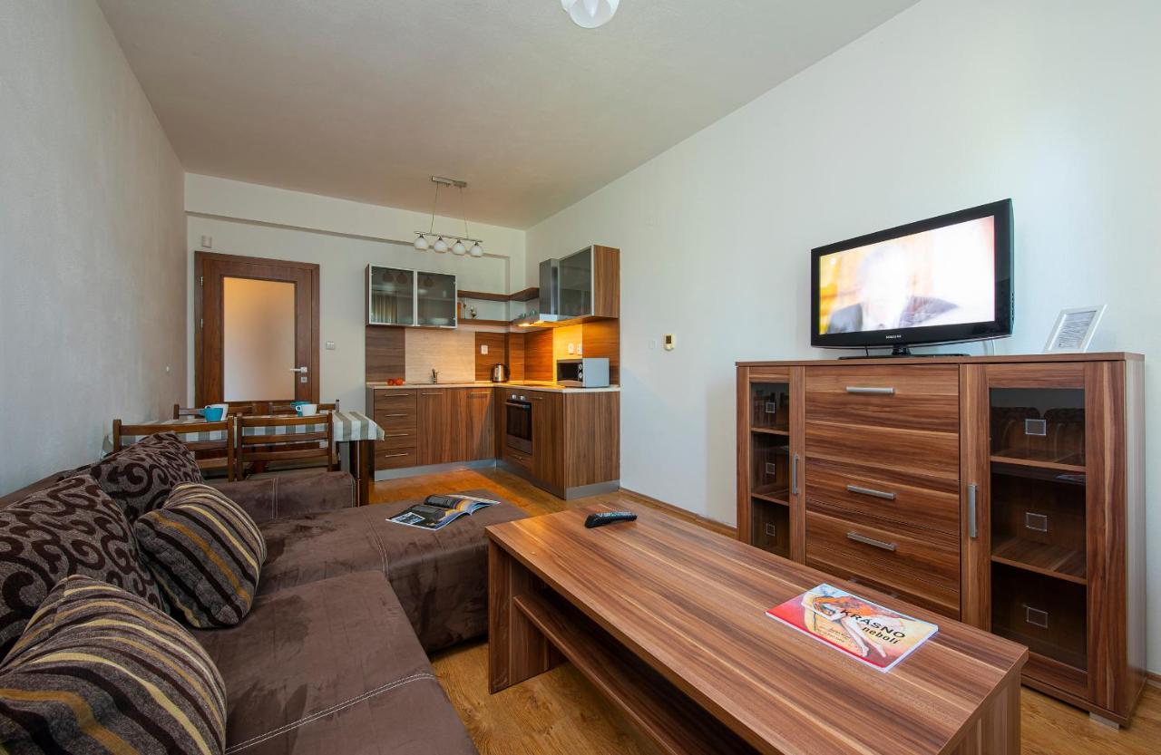 Apartmany Sileas Vel'ka Lomnica Exterior foto