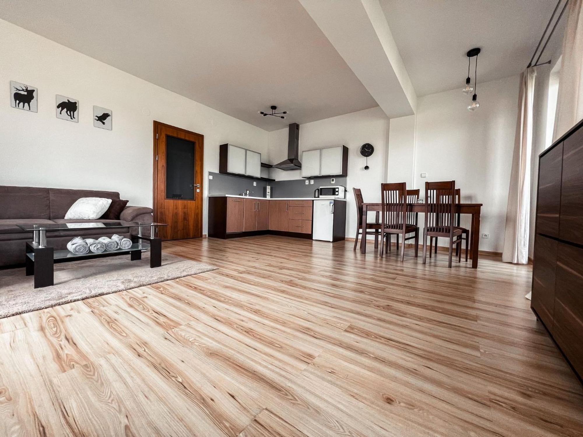 Apartmany Sileas Vel'ka Lomnica Exterior foto